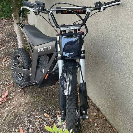 Motocutz Plate